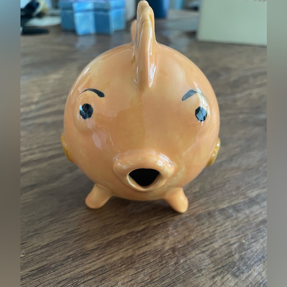 Hand Painted Ceramic Gold Fish Figurine- Pencil Holder - Picture 2 of 12